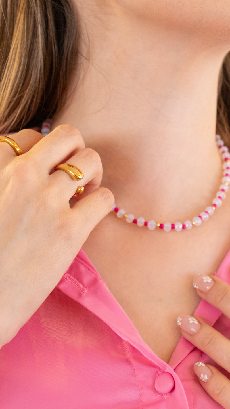 Collar de Cuentas Holográficas y Rosas con Detalles Dorados