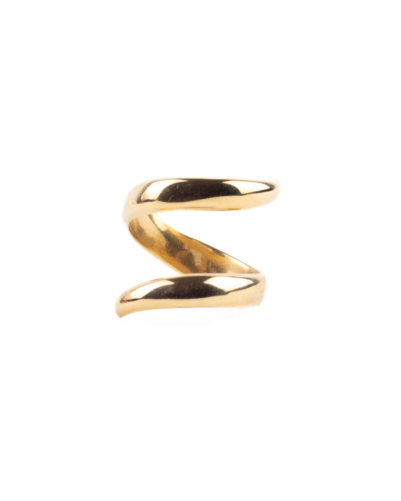 Anillo Darice statement de acero inoxidable, resistente al agua.